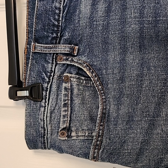OLD NAVY MEN'S JEANS - Picture 3 of 9